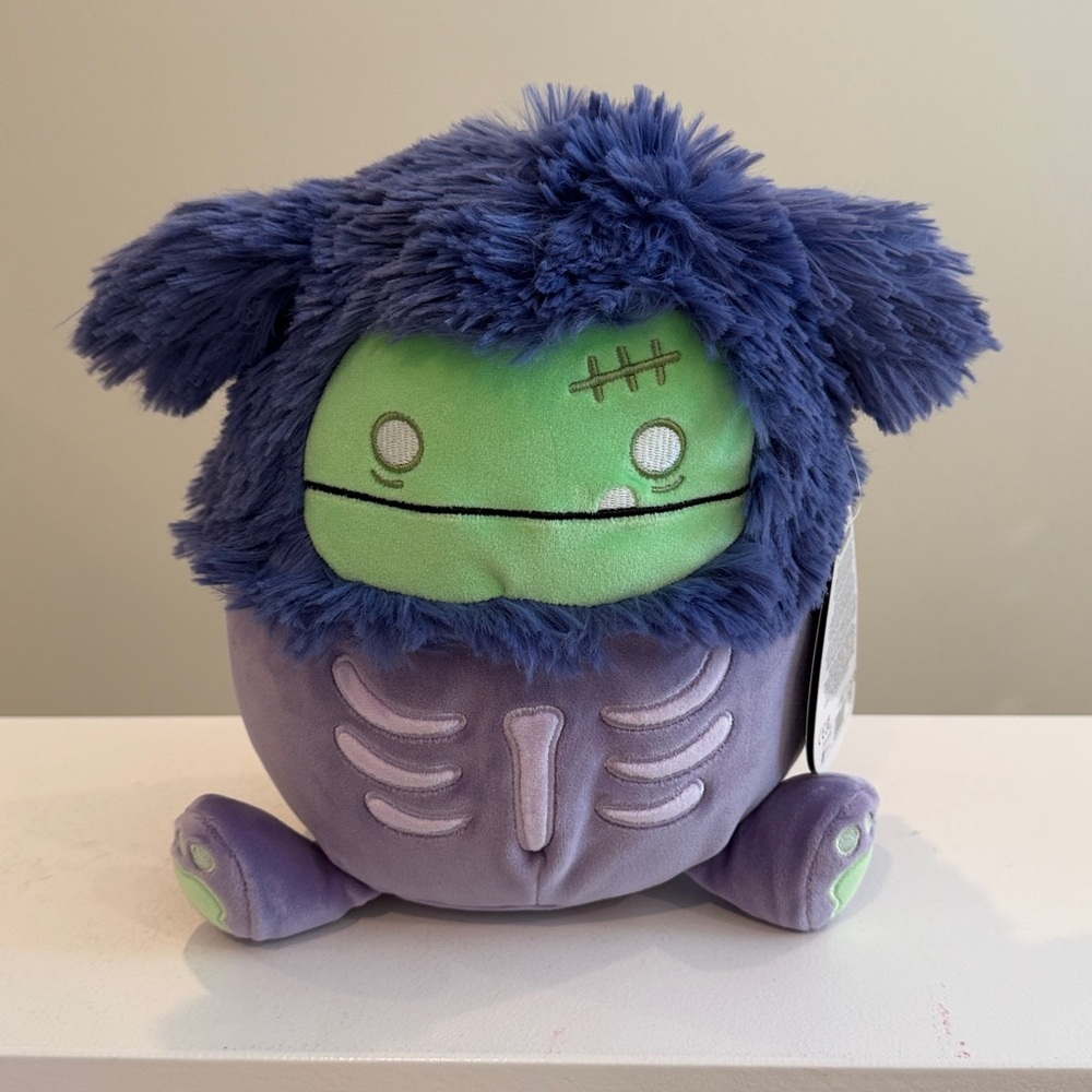 NWT 8” Zombie Benny Bigfoot Halloween Squishmallow - Select Series Mallow Mash